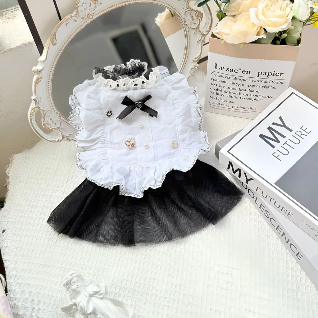White polyester waltz gauze skirt for a small dog in a princess style.