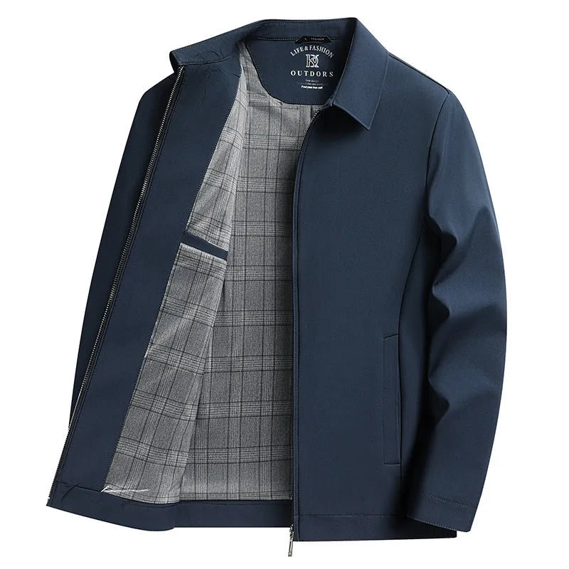 Men's polo collar casual jacket in polyester fabric with side seam pockets, loose fit