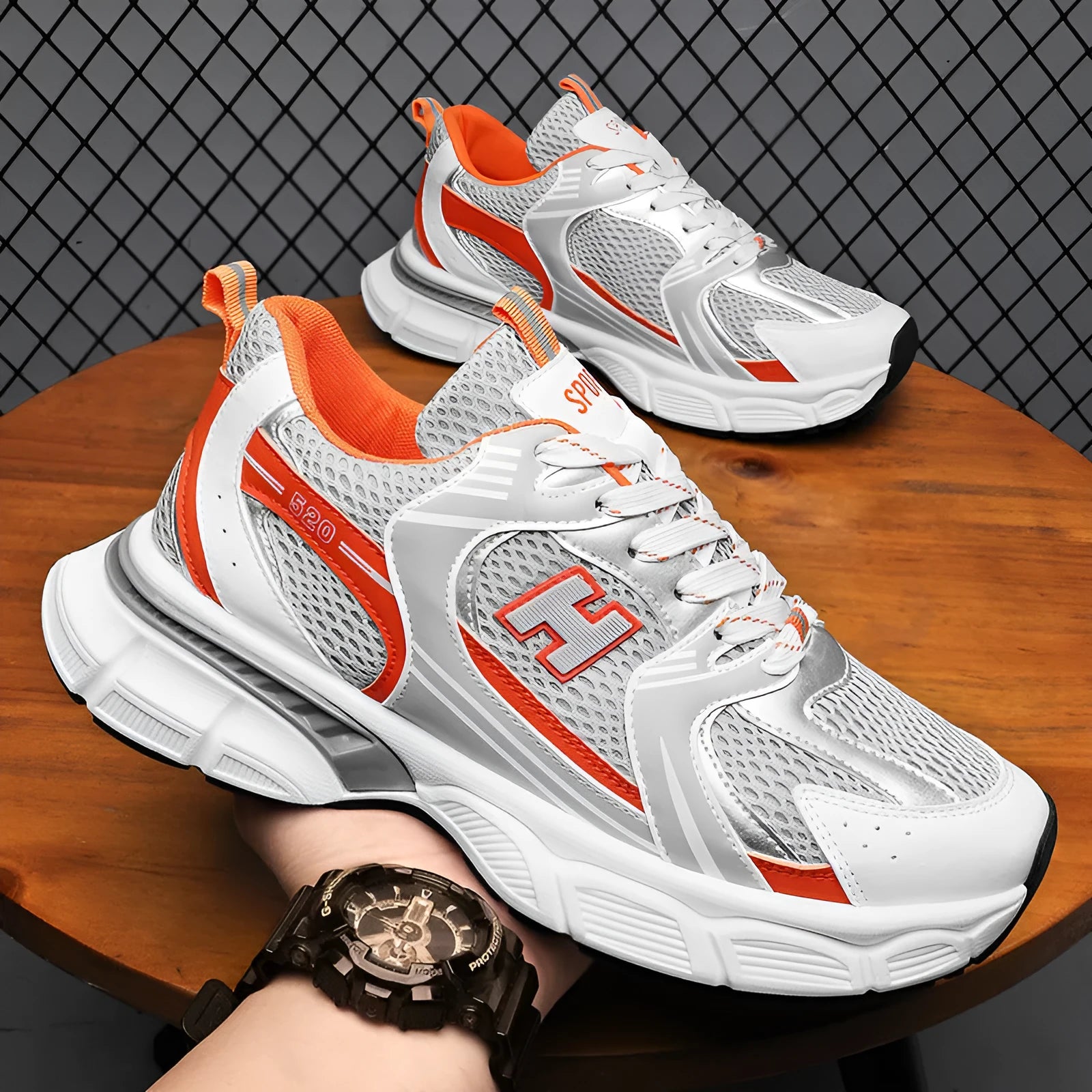 Men's casual running shoes with mesh upper and plastic sole in three colour options