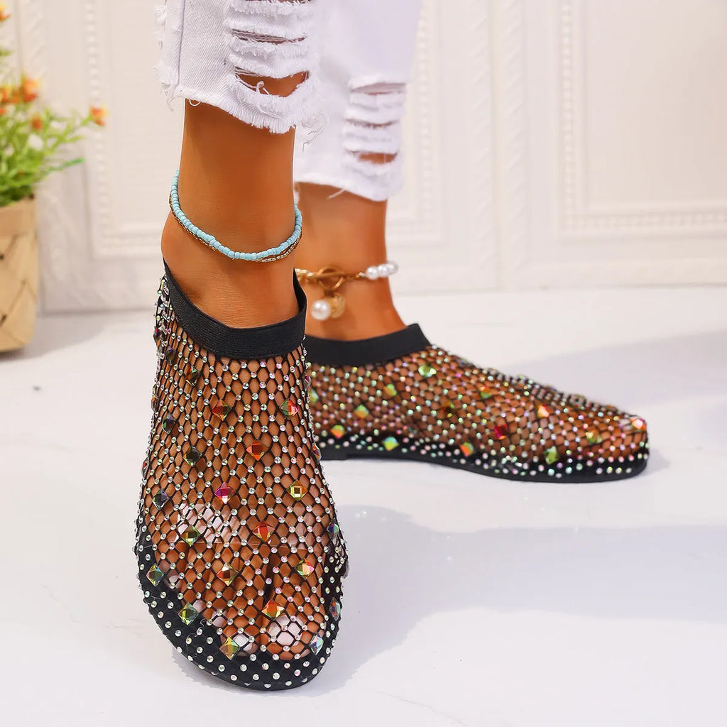 Women's flat sandals with mesh upper and colourful rhinestone decoration, round toe design