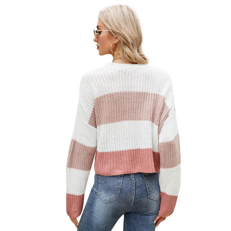 Women's short striped pullover sweater with loose fitting design in acrylic fabric