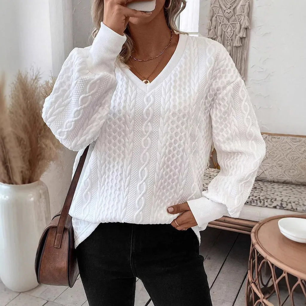 Milky white loose fit men's T-shirt with 3D pattern detail and regular long sleeves