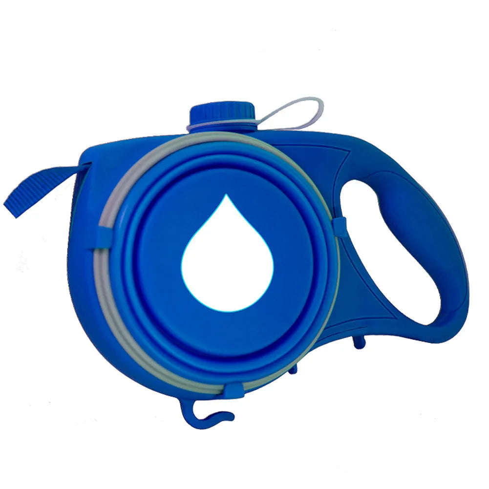 Retractable dog lead with built-in water bottle in blue, black or red, made from ABS with automatic telescopic rope