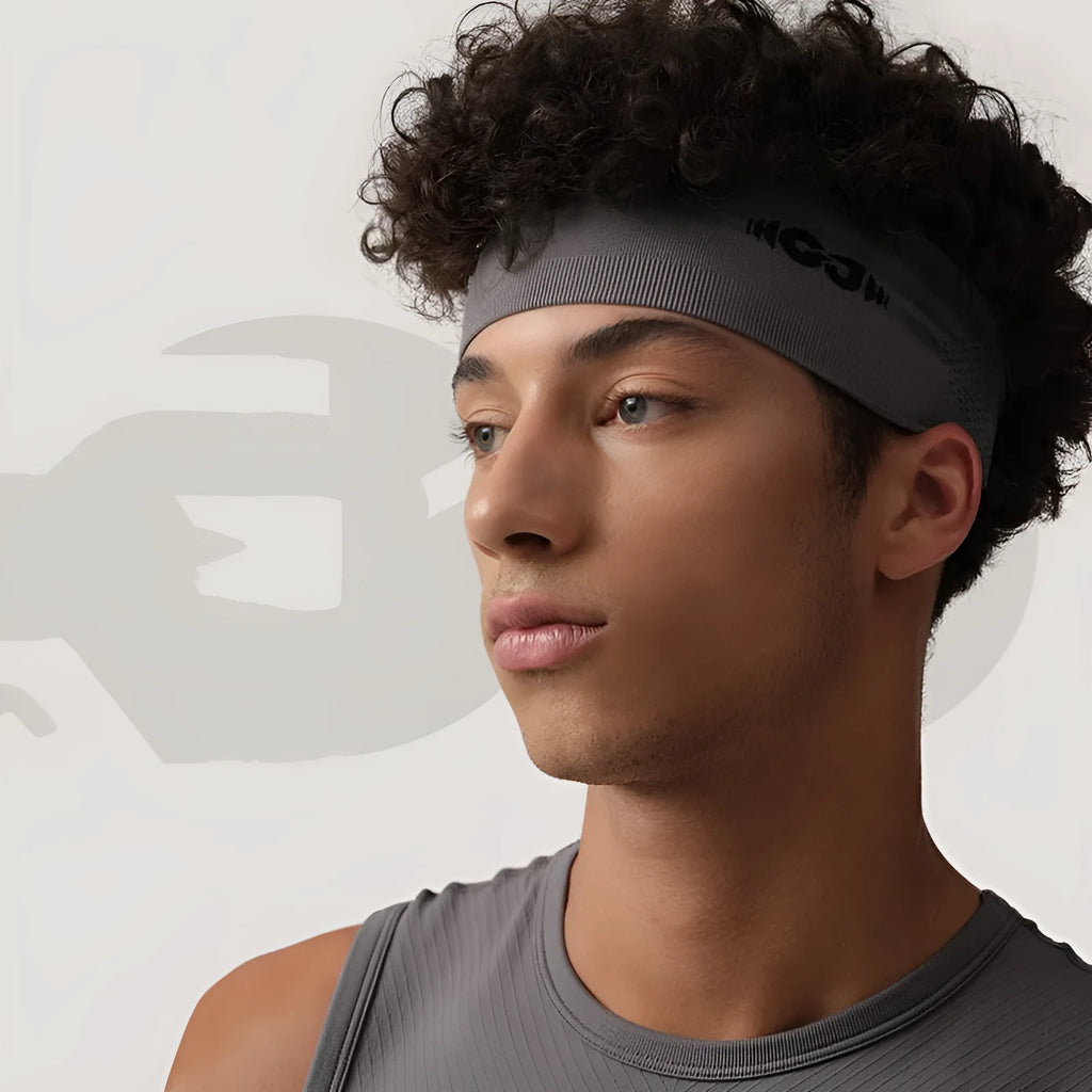 Seamless knitted exercise hair band in black, grey and blue for sports