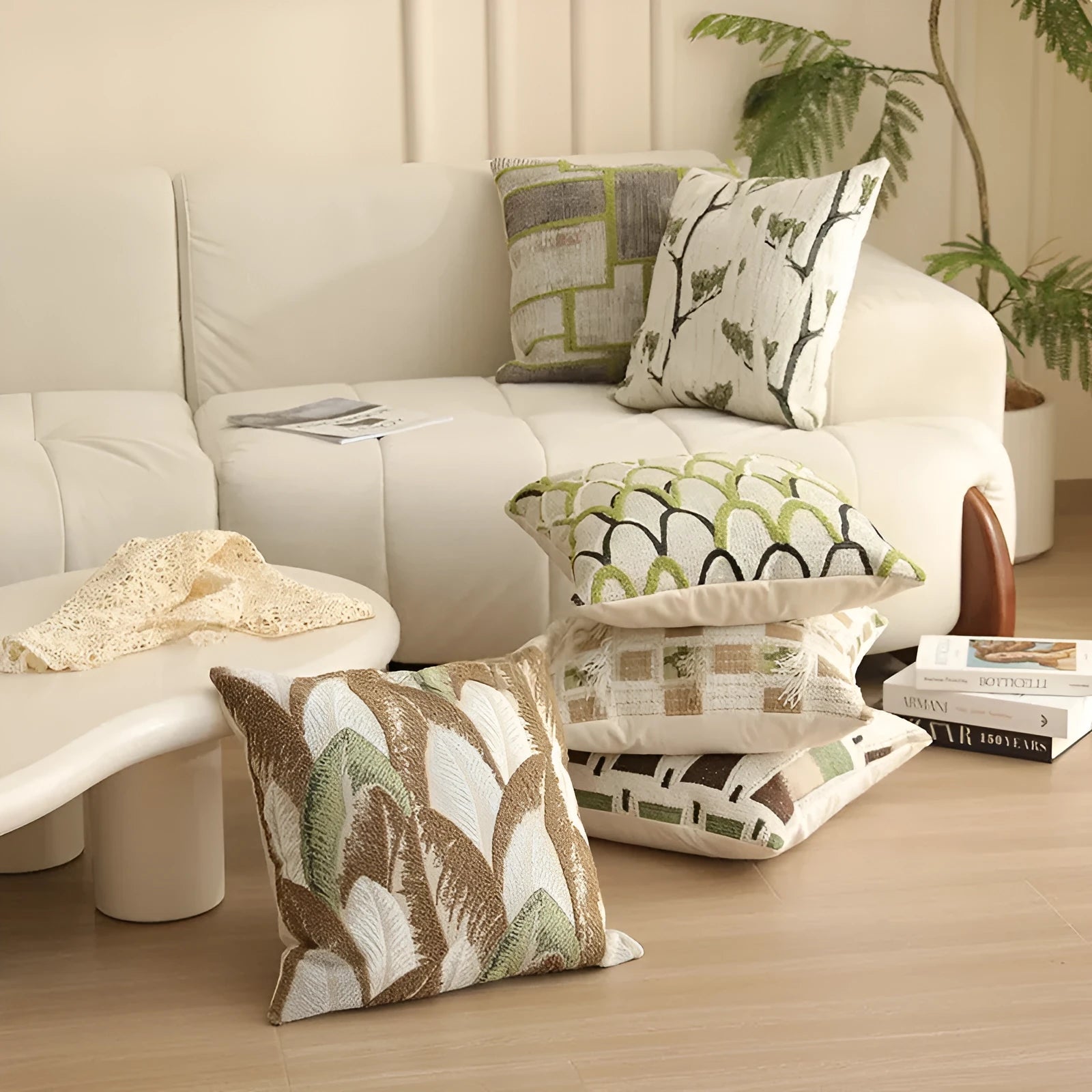 Square 45cm Jacquard woven cushion cover with a detailed retro floral pattern in Nordic style.