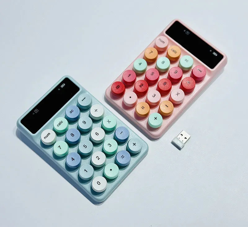 Q3 wireless digital keyboard in macaron colours with compact ABS design
