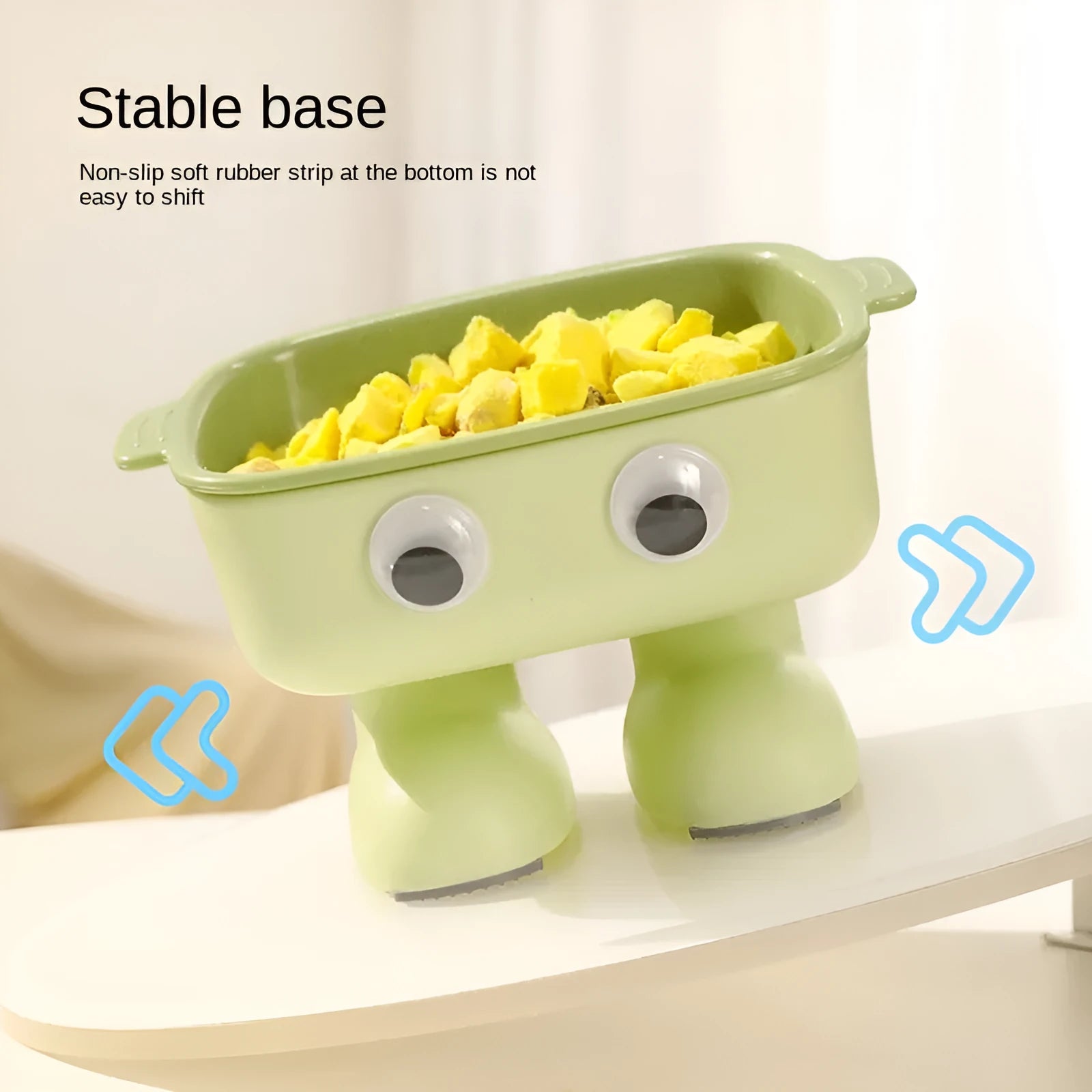 Robot-shaped elevated cat bowl with 15-degree tilt and detachable inner bowl