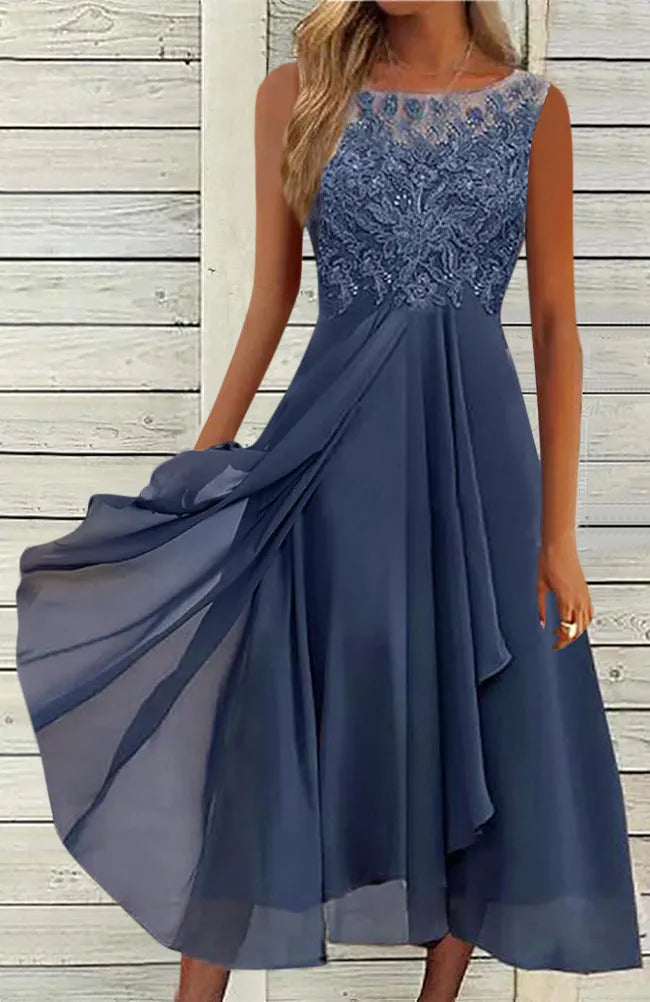 Women's sleeveless chiffon dress with lace hollow-out detailing in princess style