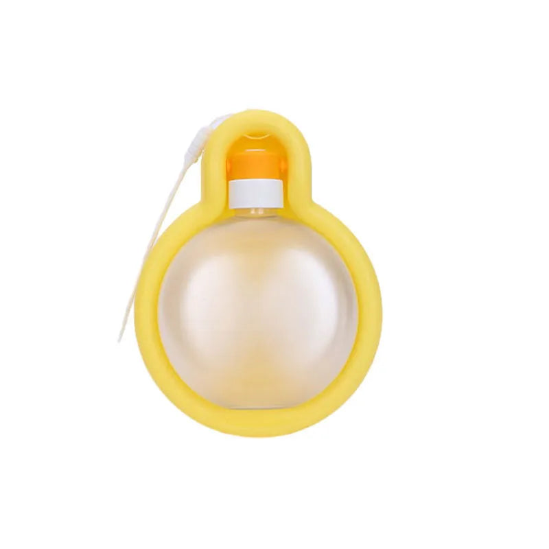 Portable 500ml dog water bottle folding cup in Camellia Yellow or Wood Leaf Green, PP and PET pet tableware