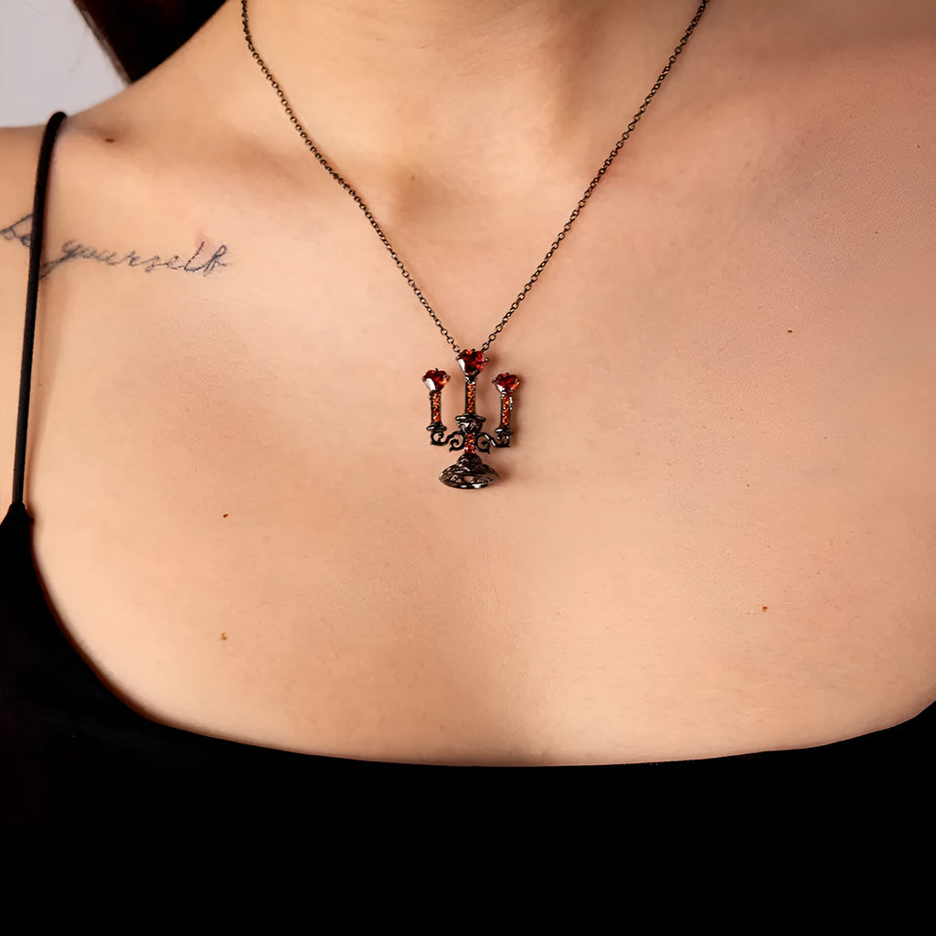Retro candlestick gothic clavicle chain necklace with cross chain design