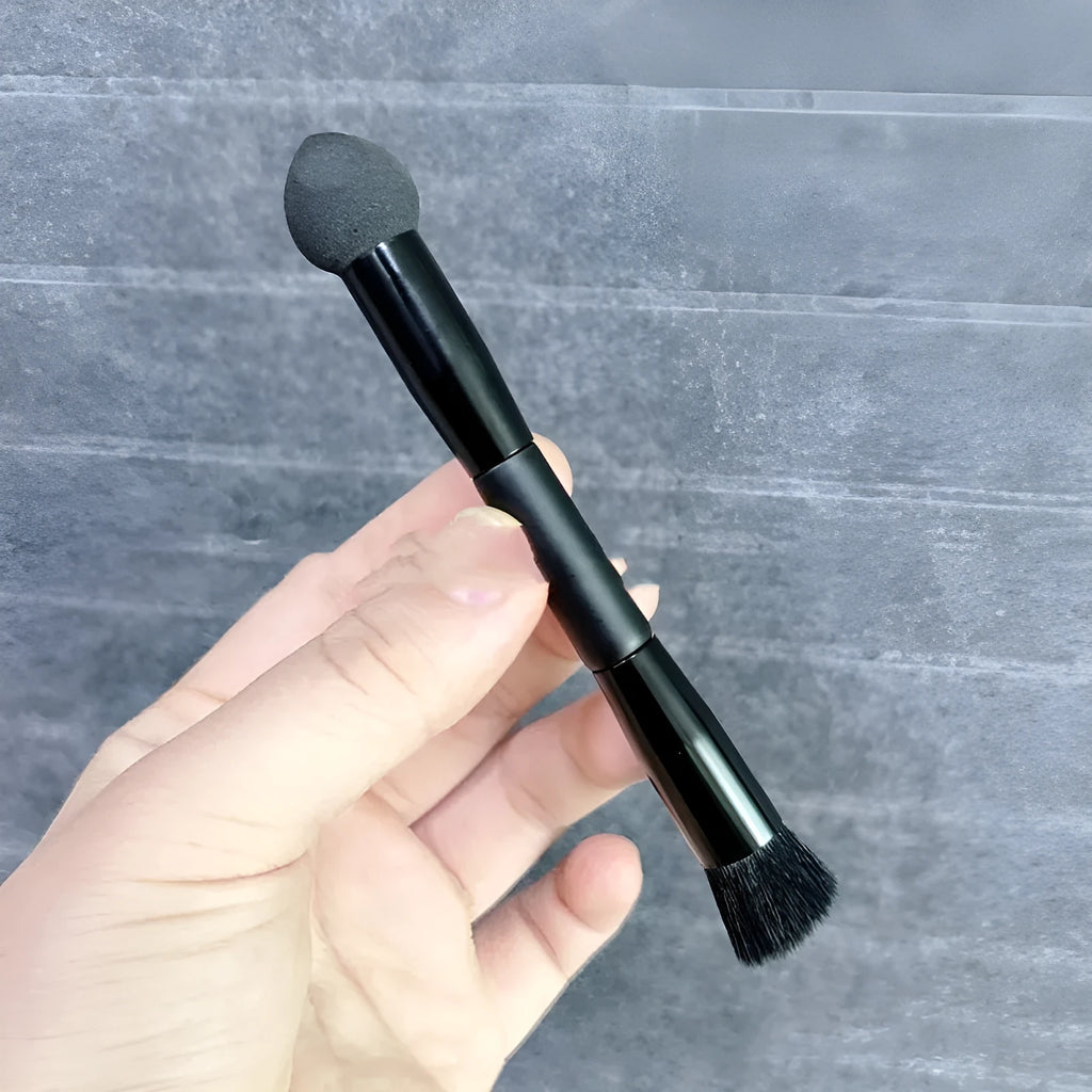 Black sponge stick concealer brush with wooden handle for dark circle coverage