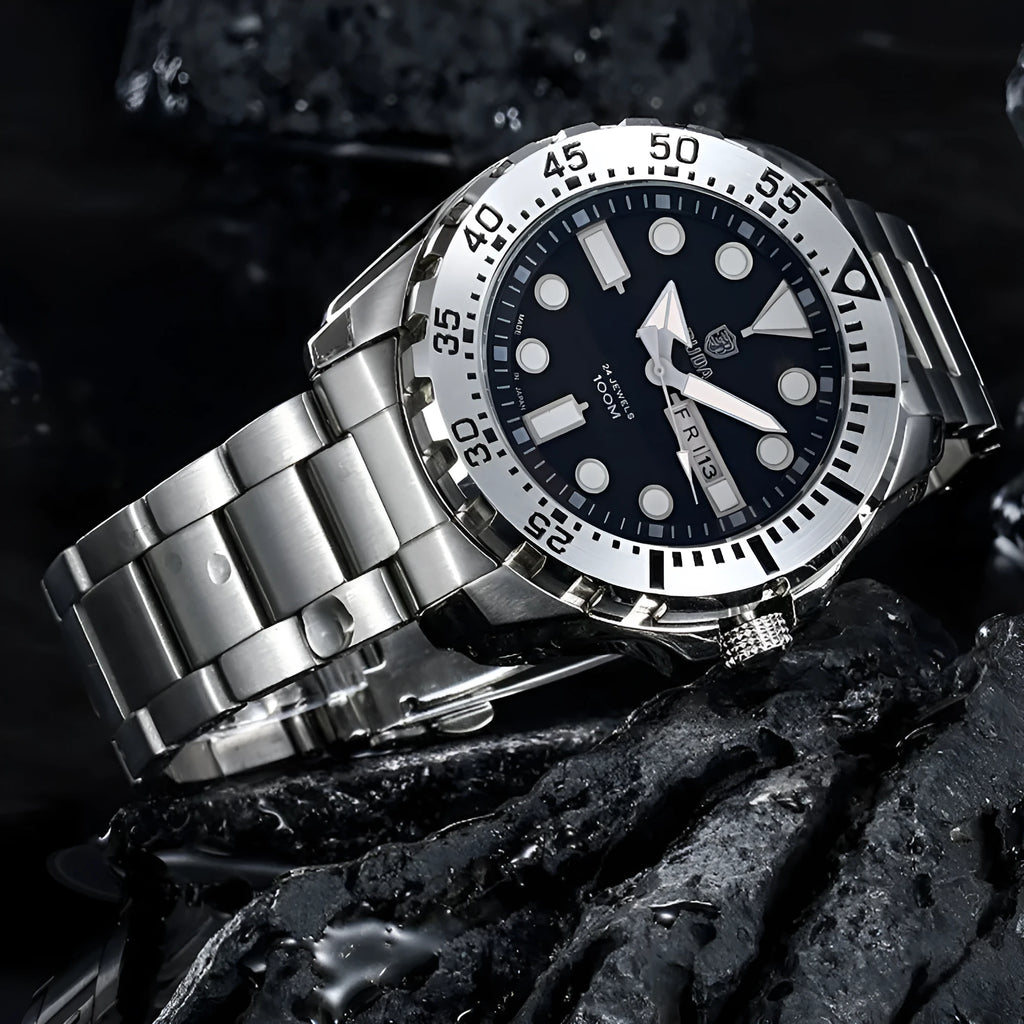 Men's waterproof luminous watch with blue dial on a steel bracelet.