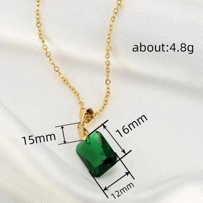 Retro geometric copper necklace with rectangular green pendant and O-ring chain