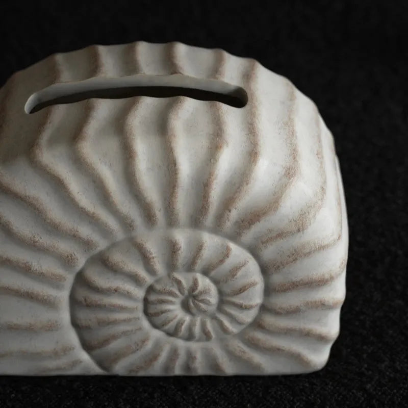 Conch ramble design resin tissue box cover with modern simplicity styling