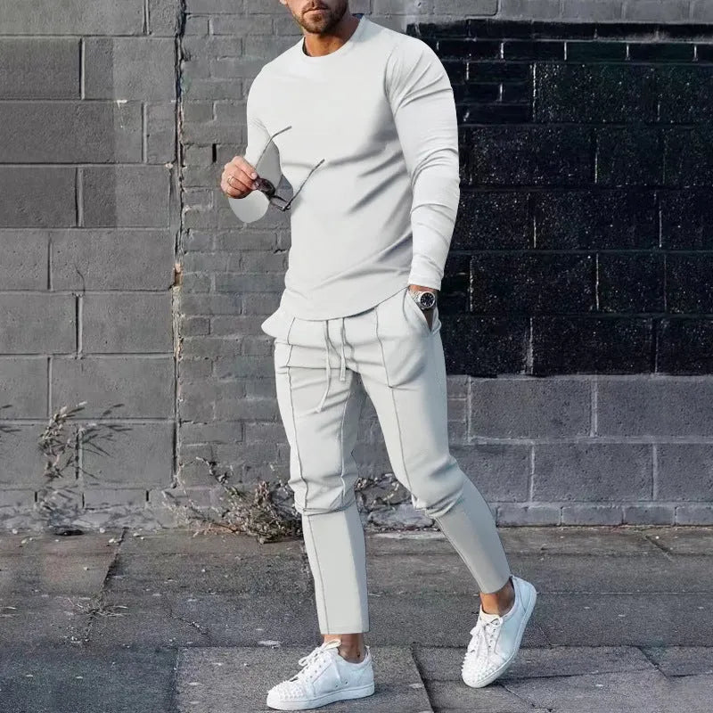 Men's solid colour polyester two-piece lounge set with long sleeve T-shirt and trousers
