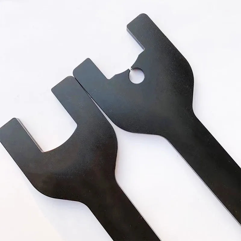 Land Rover fan wrench coupler set with 36mm and 40mm alloy steel spanners for automotive repair
