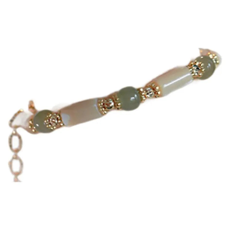 Natural Hetian jade white lip shell bracelet with round beads in simple women's jewellery design
