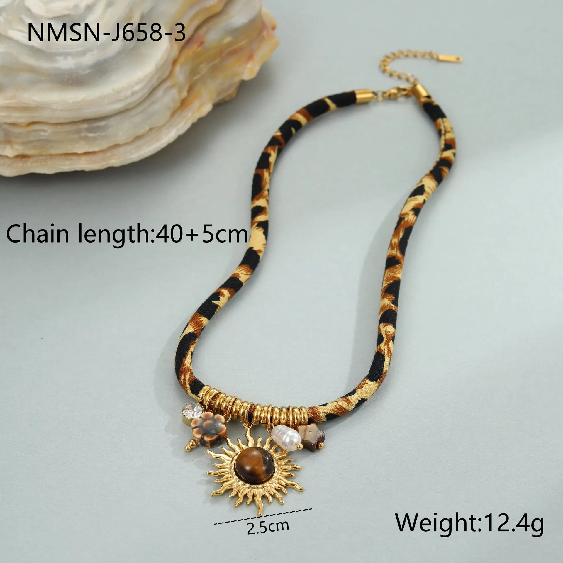 Leopard series stainless steel necklace for women with geometric pendant on adjustable 41-50cm chain