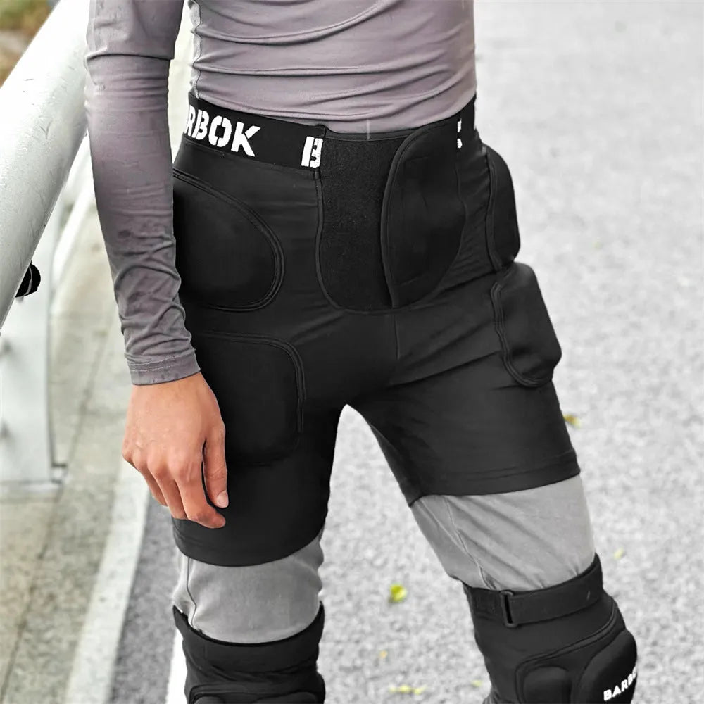 Black adult hip protection pad with NBR foam for roller skating and skateboarding safety.