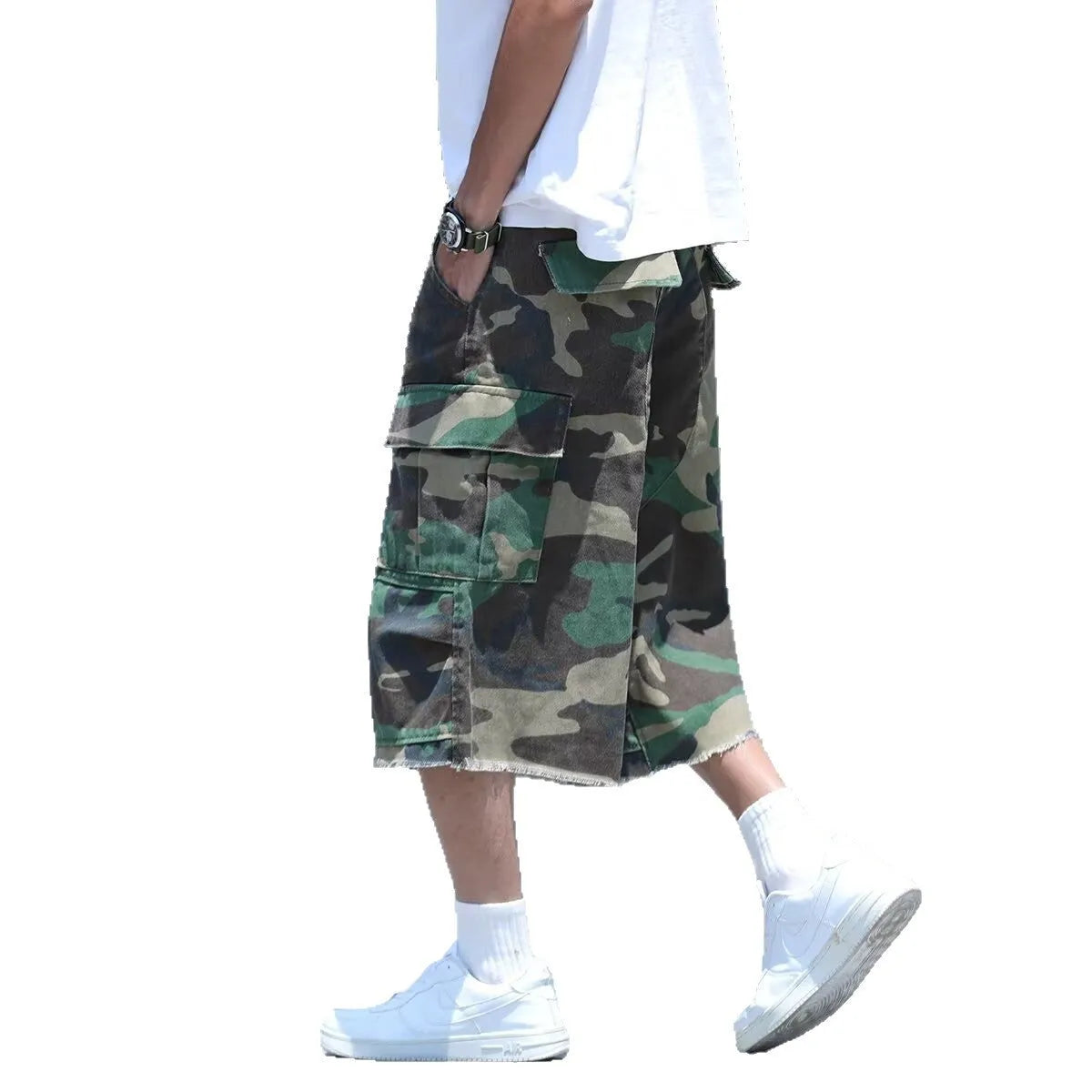 Men's loose-fitting cotton camouflage shorts in a cropped, retro workwear style