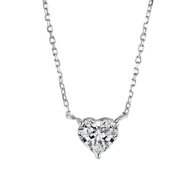 Women's simple silver-coloured copper necklace with heart-shaped pendant
