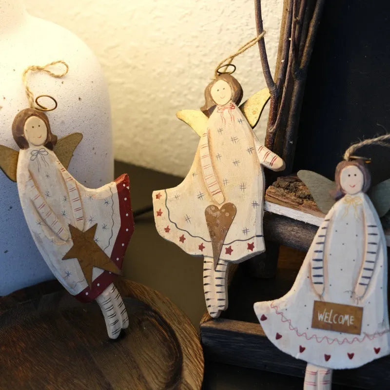 Hand-painted wooden door plate pendant with carved design in American country style.