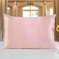 Double-sided 19 M silk pillowcase in a choice of 14 colours and three sizes.