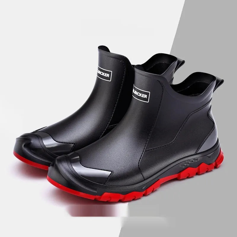 PVC outdoor wading shoes with non-slip plastic sole in low-cut boot style
