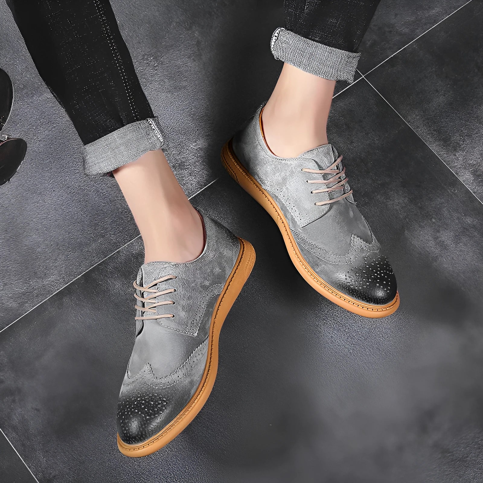 Men's grey leather business shoes with lace-up design and rubber sole
