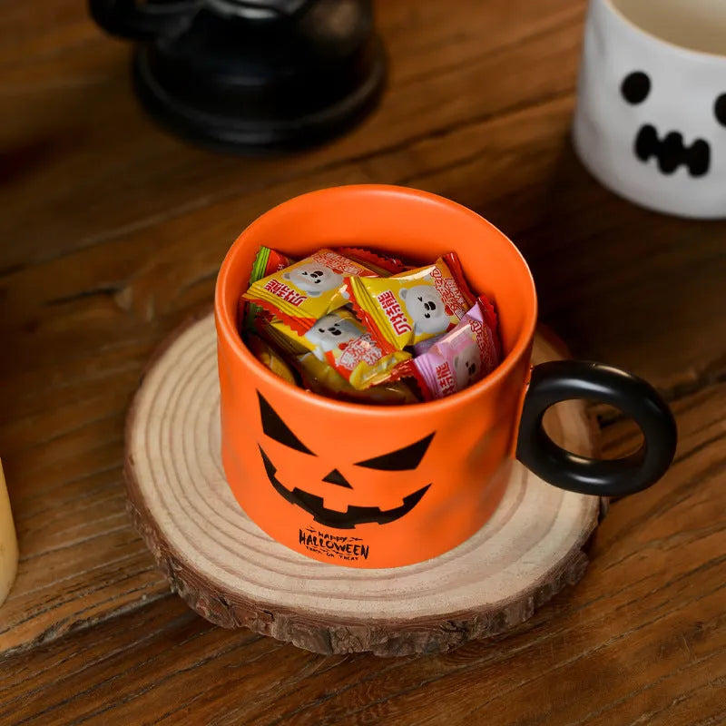 15cm pumpkin ceramic mug with handle in orange or white, with spoon and gift box