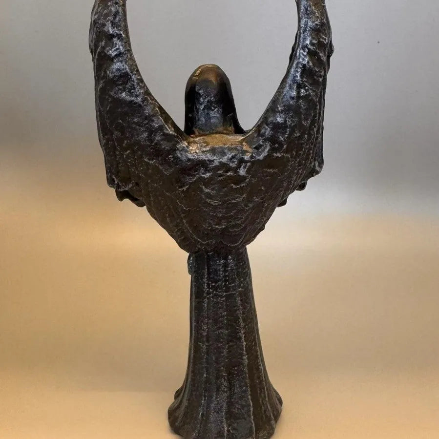 Dark angel resin craft ornament figurine measuring 17cm tall on display.