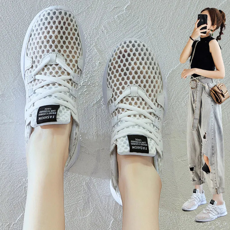 Breathable mesh sneakers with hollow-out design and EVA sole in black and white colour options