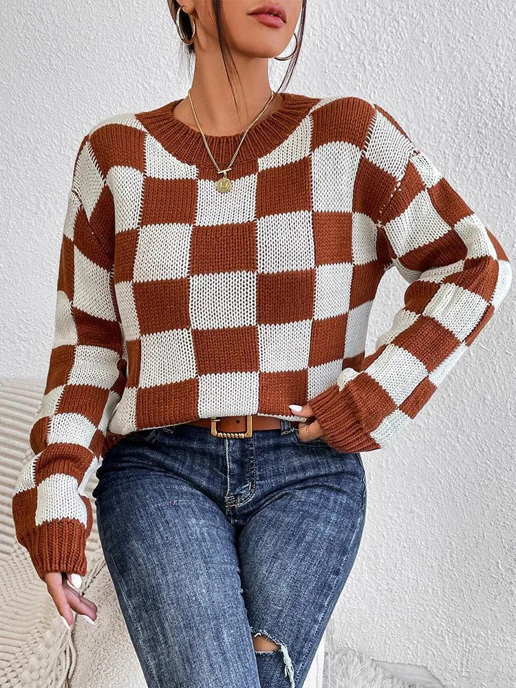 Dark brown chessboard plaid loose round neck pullover sweater with long sleeves
