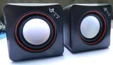 Black square USB-powered 2.0 small speaker for desktop computer audio