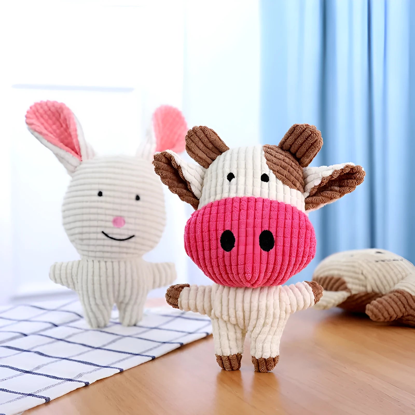 Animal shaped plush dog chew toy with squeaker inside for small and large dogs