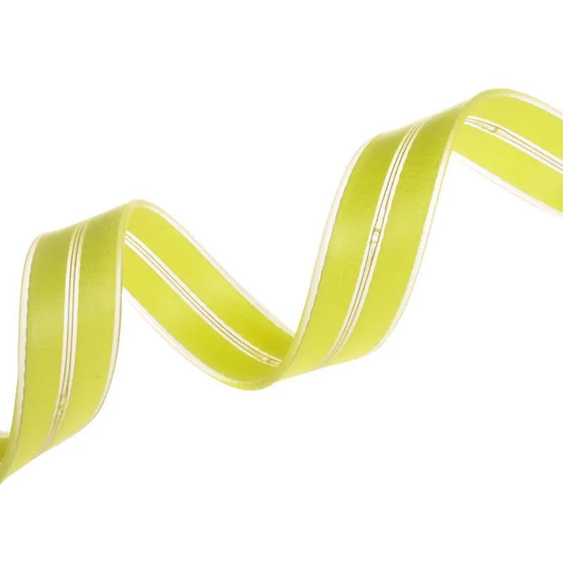 PVC dog leash and collar in orange, black, fluorescent green, or blue, showing 120cm length and hand-holding handle.