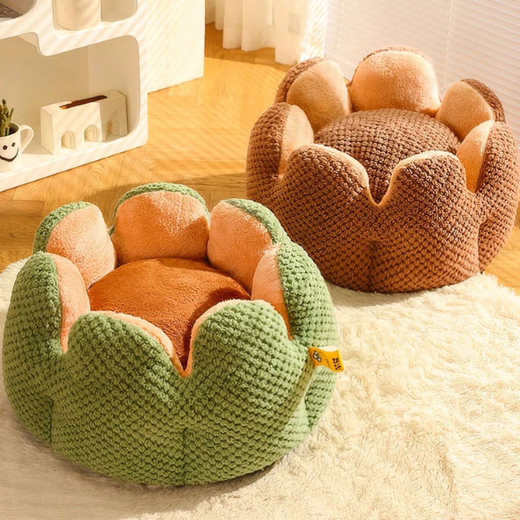 Green cactus petal shape pet kennel bed with soft plush material and non-slip bottom