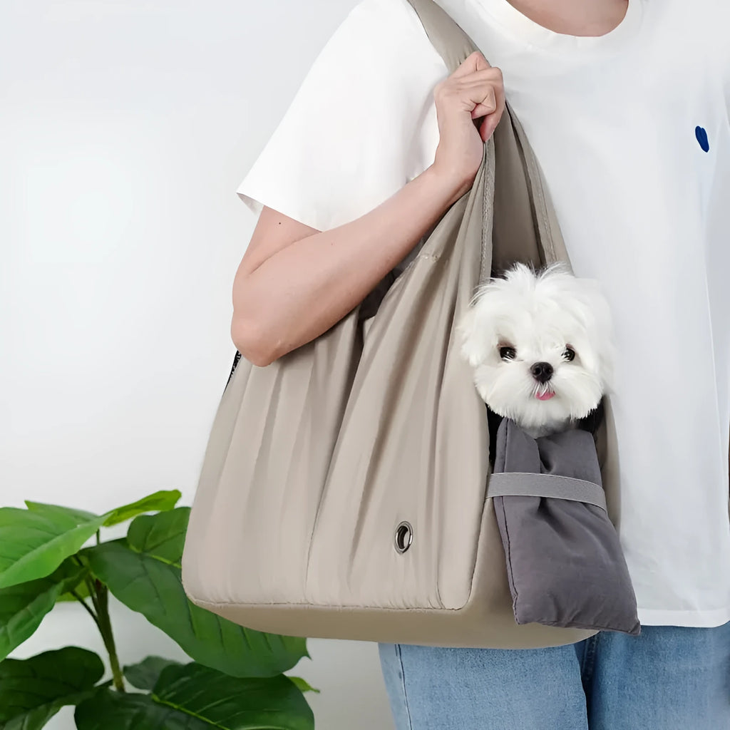Apricot-coloured cloth pet handbag for small dogs measuring 41x16x28 cm