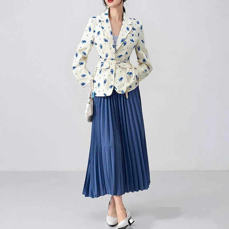 Collar lace-up waist-tight suit jacket in polyester fabric with long sleeves, showing cinched silhouette