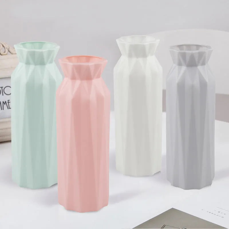 Drop-resistant melamine vase in grey, green, pink, or white for desktop or floor use.